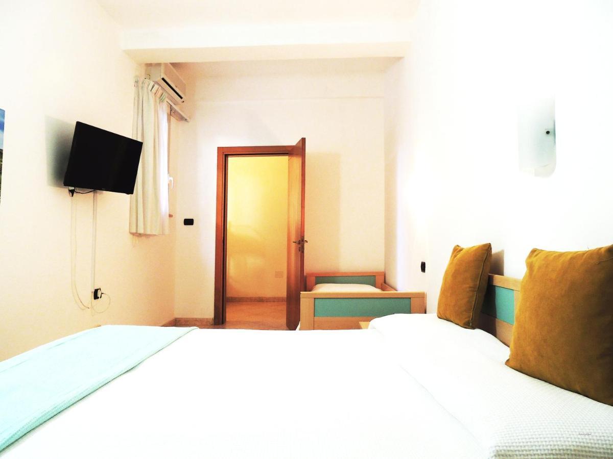 Hotel Porto Badisco Eksteriør bilde